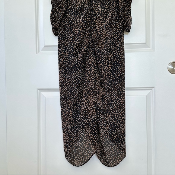 ASTR the Label Ruched Front Midi Dress - Picture 11 of 16